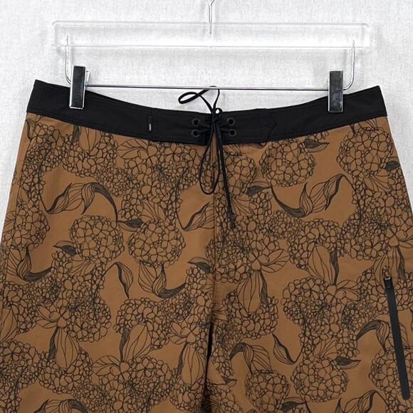 VUORI The Rise Board Shorts Mens 32 Brown Black Floral Swim Trunks Pocket - Picture 3 of 14
